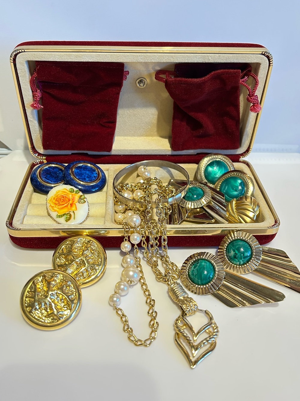 Vintage Jewelry Kit & Storage Box